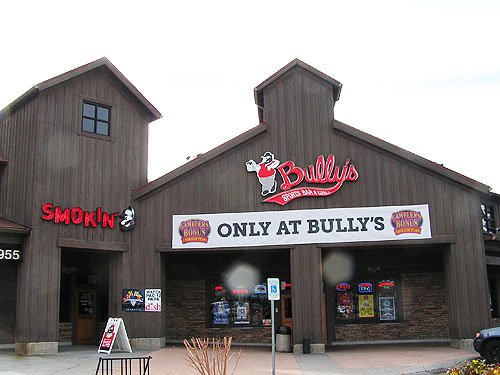 Bully's Sports Bar & Grill - Sparks